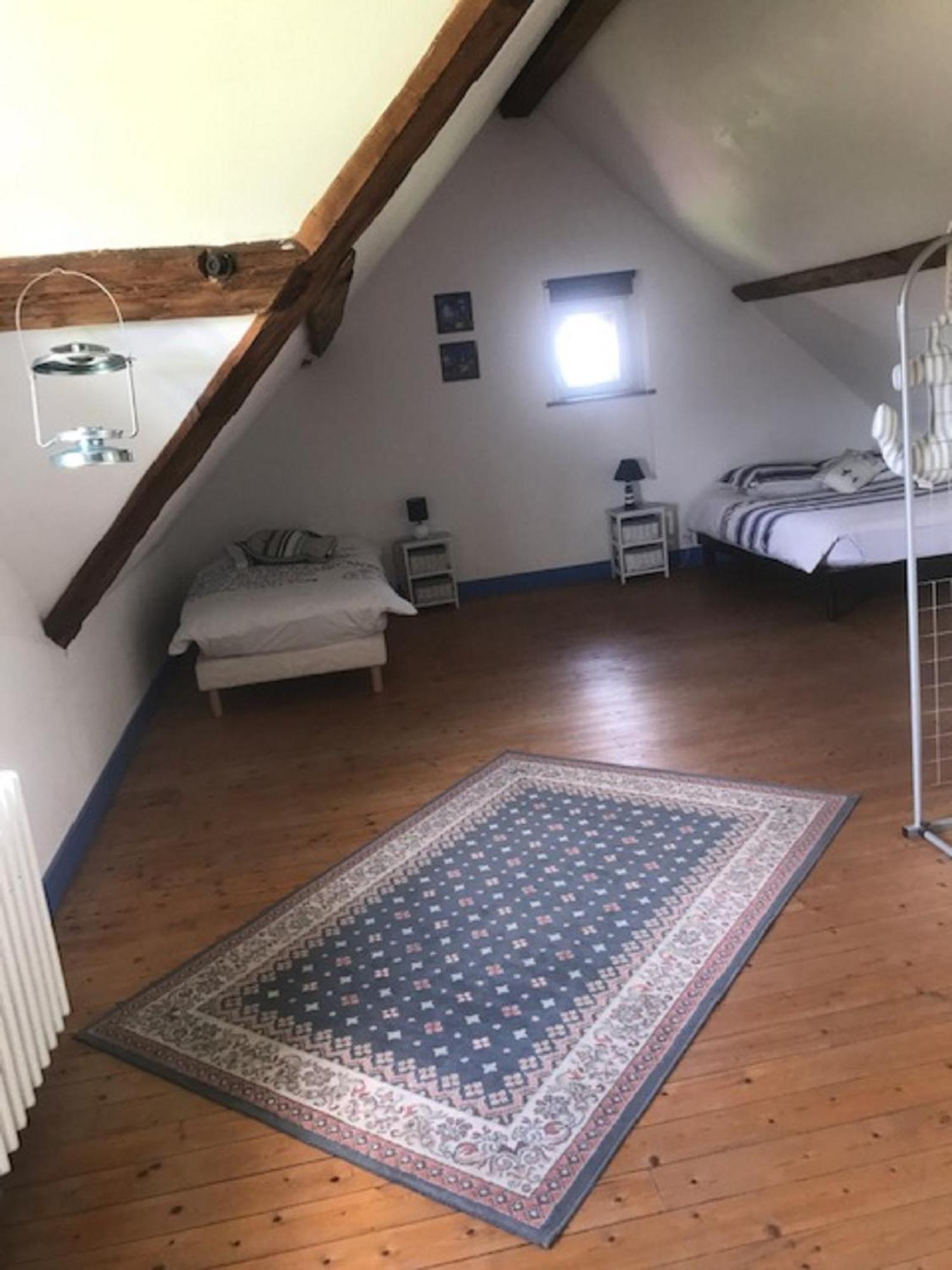 La Maison D'Amis Auneuil Luaran gambar